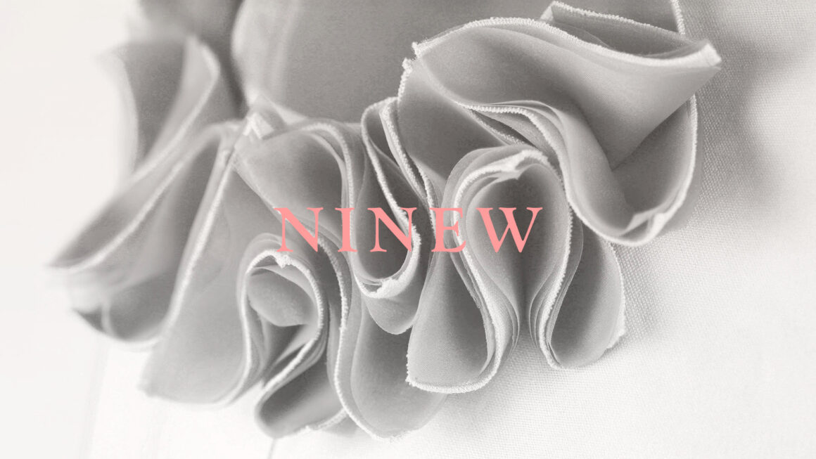 ninew Tete top visual (texture of frill)